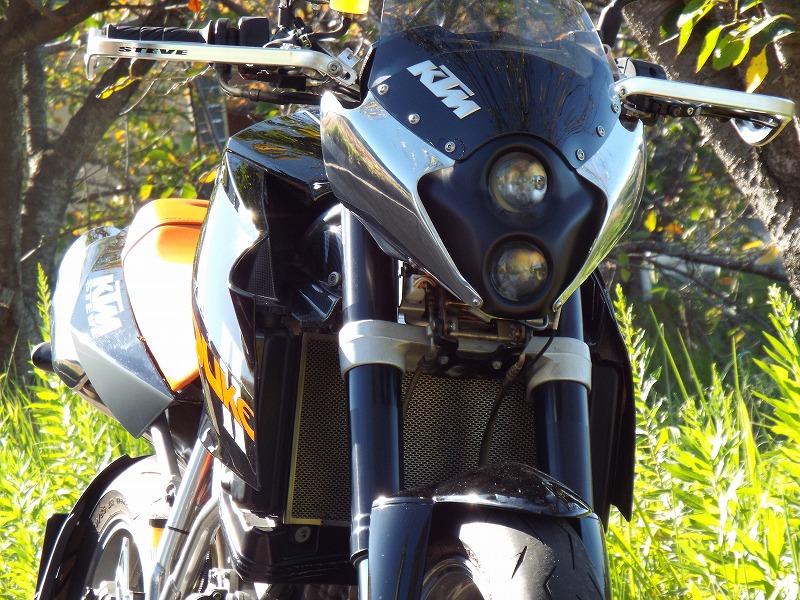 ダイヤ バイク カスタムグリップ レッド ストーン埋め込み KTM DUKE ドゥカティ ハスクバーナ フサベル